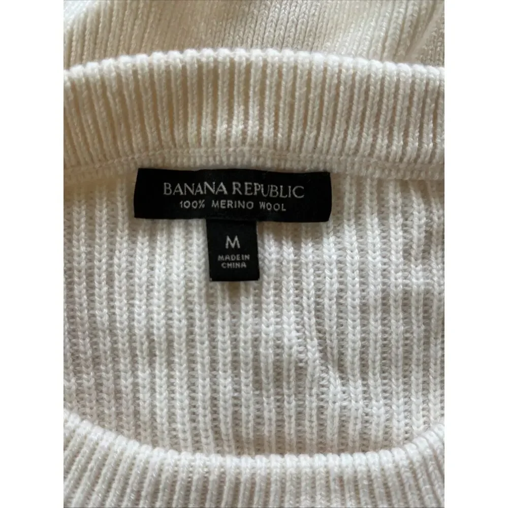Banana Republic Womens M Cream 100% Merino Wool Ribbed Pullover Sweater Classic